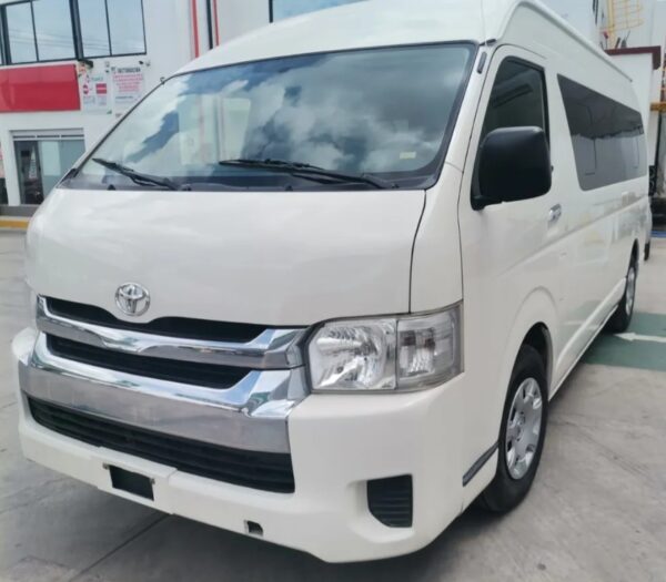 Toyota HIACE 2017